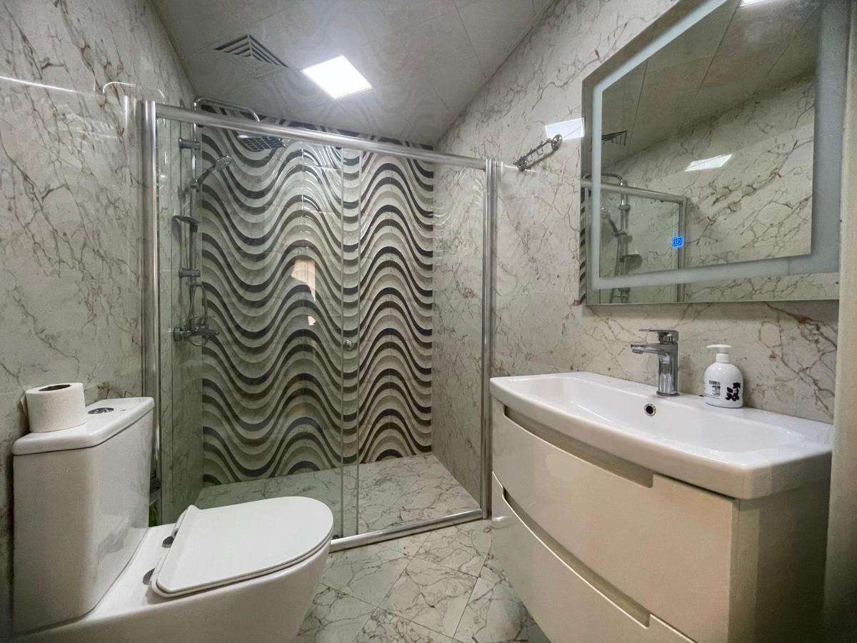 באקו Luxe Azure Apartment מראה חיצוני תמונה